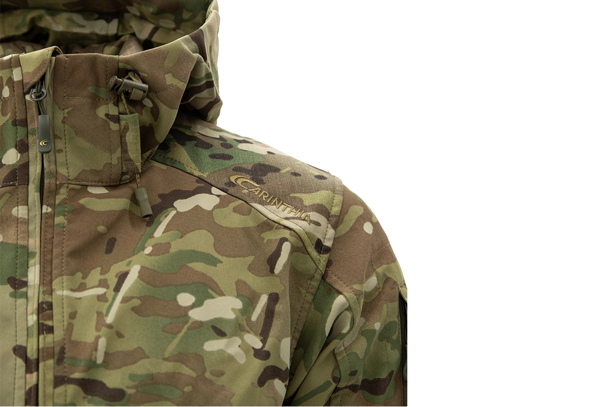 carinthia-kurtka-softshell-multicam-kolnierz